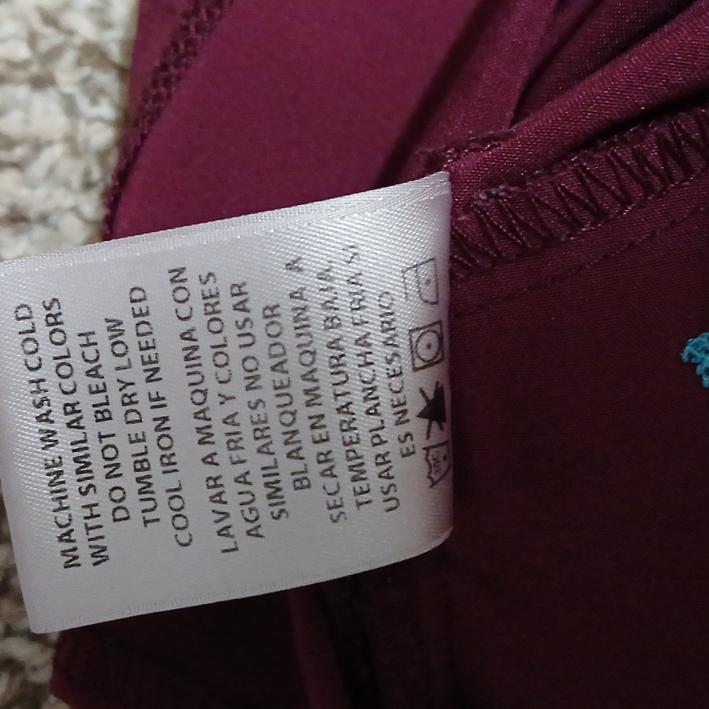 Women's Burgundy Scrubstar Nursing Set - Picture 8 of 15